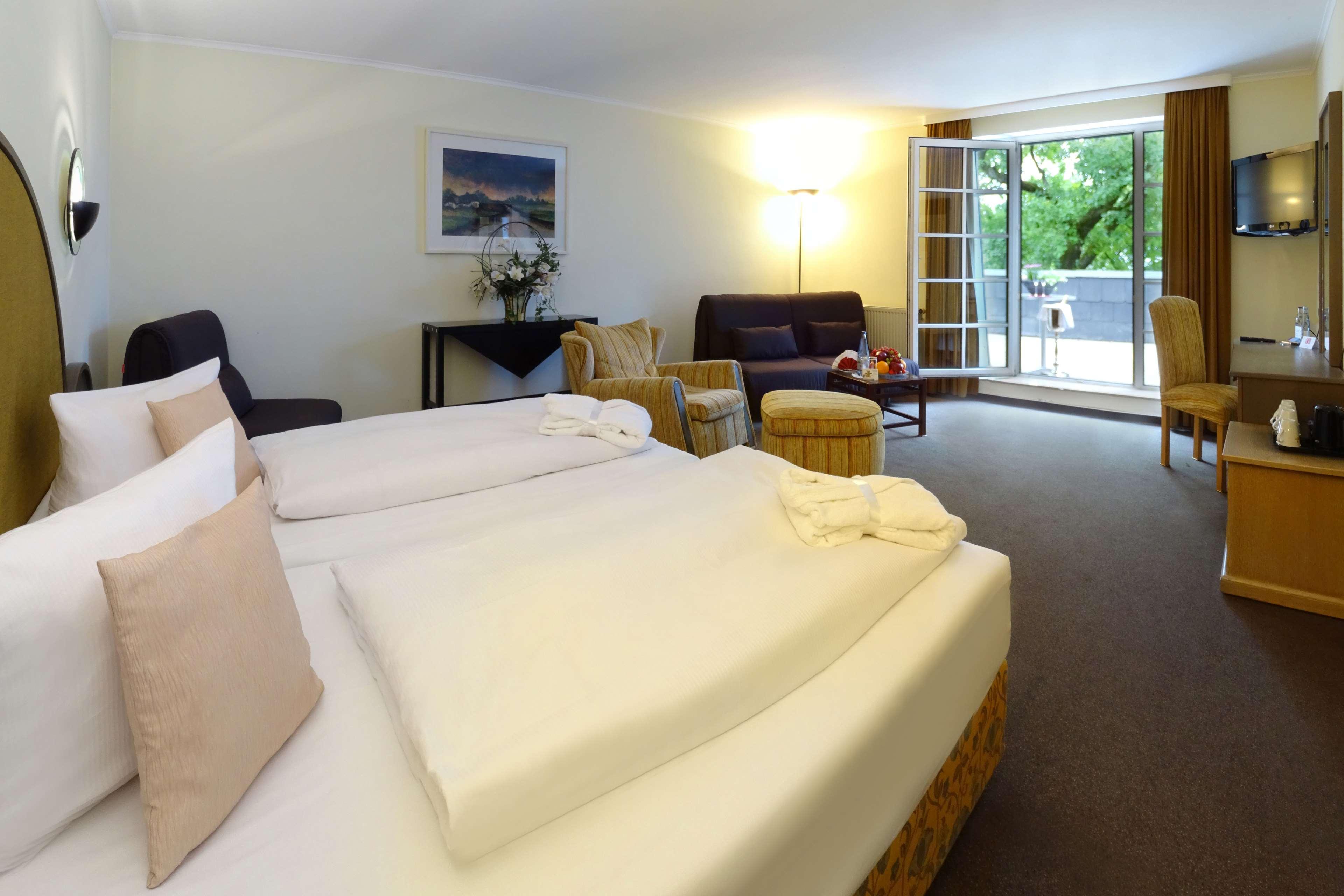 Best Western Hotel Schmoeker-Hof Norderstedt Kültér fotó