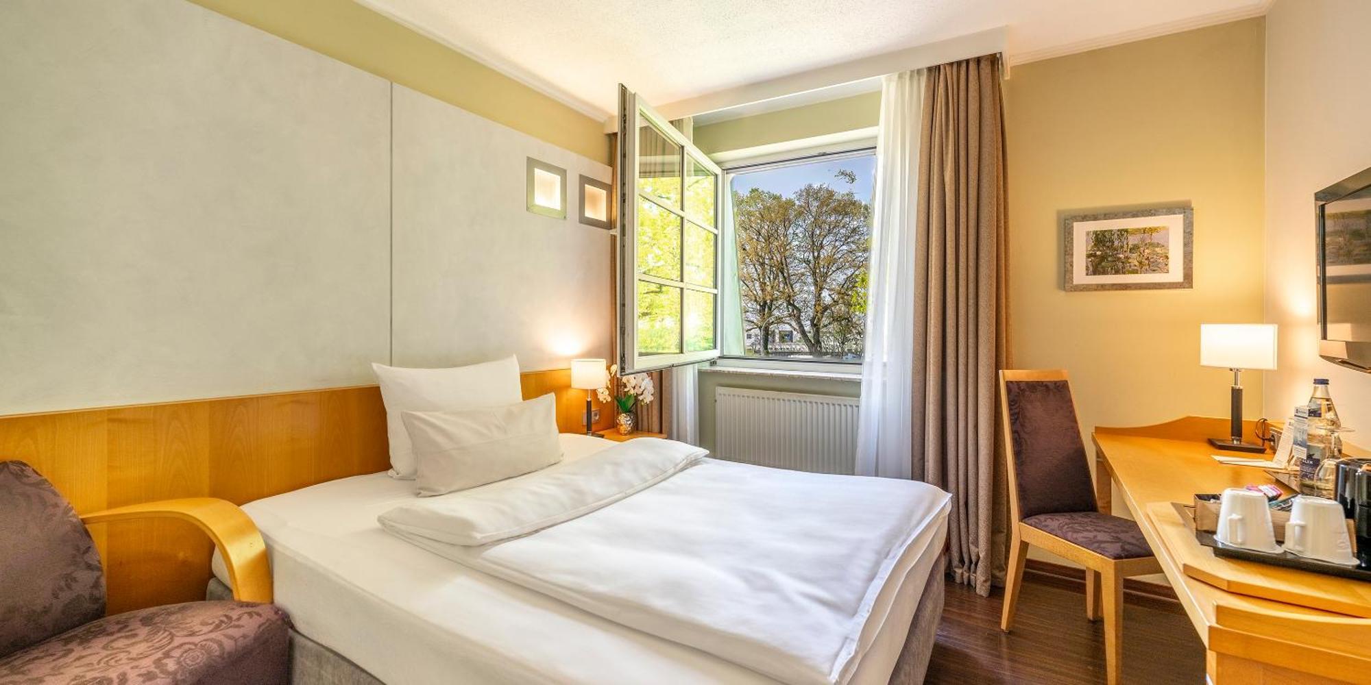 Best Western Hotel Schmoeker-Hof Norderstedt Kültér fotó