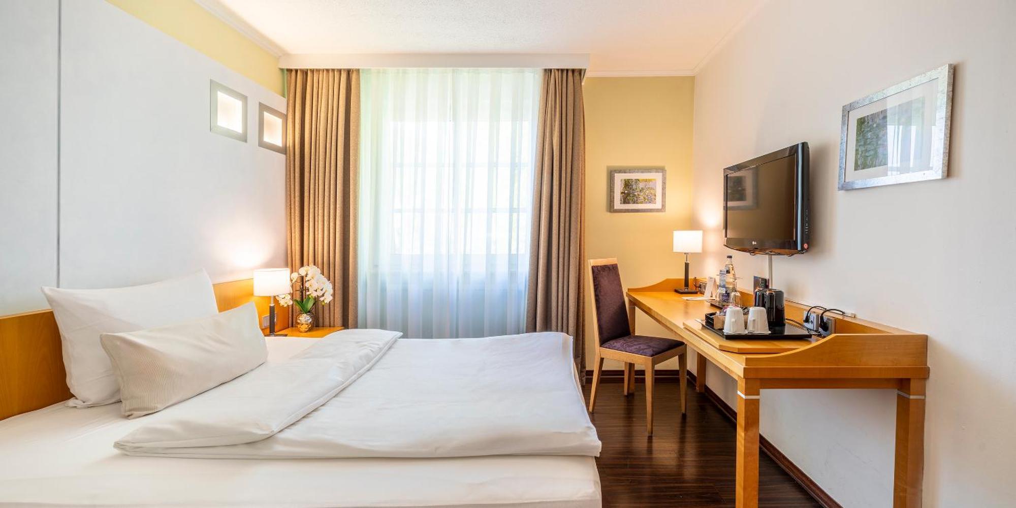 Best Western Hotel Schmoeker-Hof Norderstedt Kültér fotó